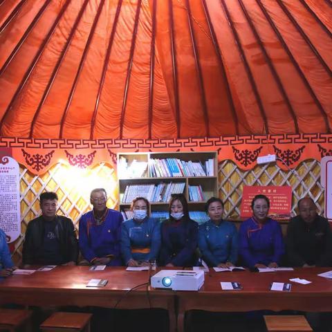 走基层、筑堡垒—记乌兰敖都嘎查红色堡垒户那木吉拉的工作日常