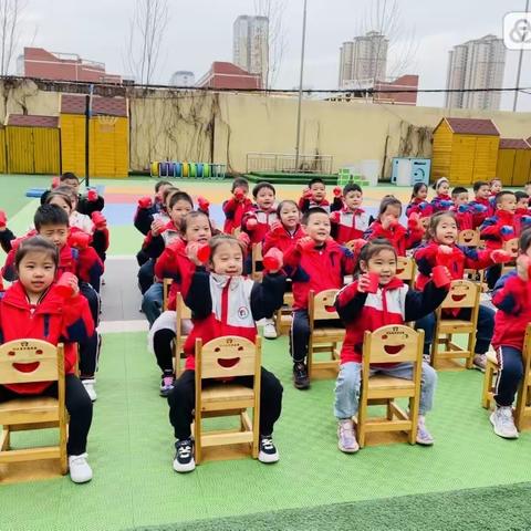 【☀️阳光生态☀️】果果一班三月第三周周报《温馨三月，情暖春天》