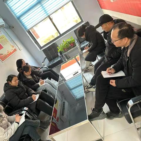 “研”初中数学复习妙法，“探”期末教学提分良方 》——长葛十六中数学教研活动纪实