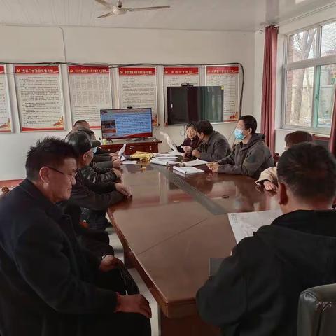 学习全国两会精神、争做创新发展先锋