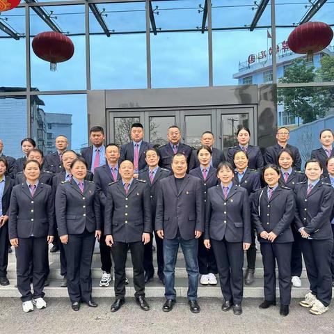 安康房建公寓段安康公寓车间                                    一届一次职工代表大会