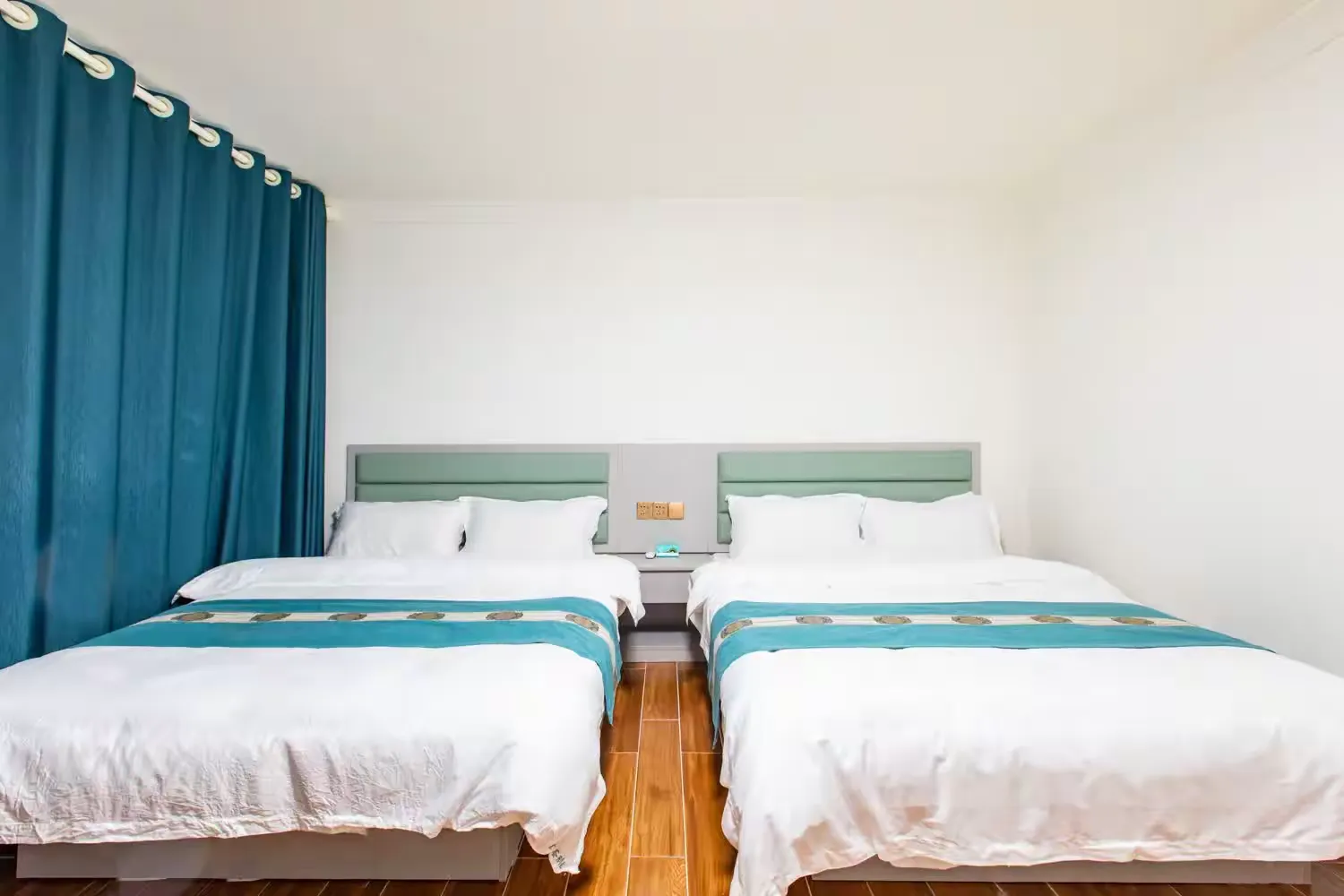 清远恒大独栋度假别墅5房11床