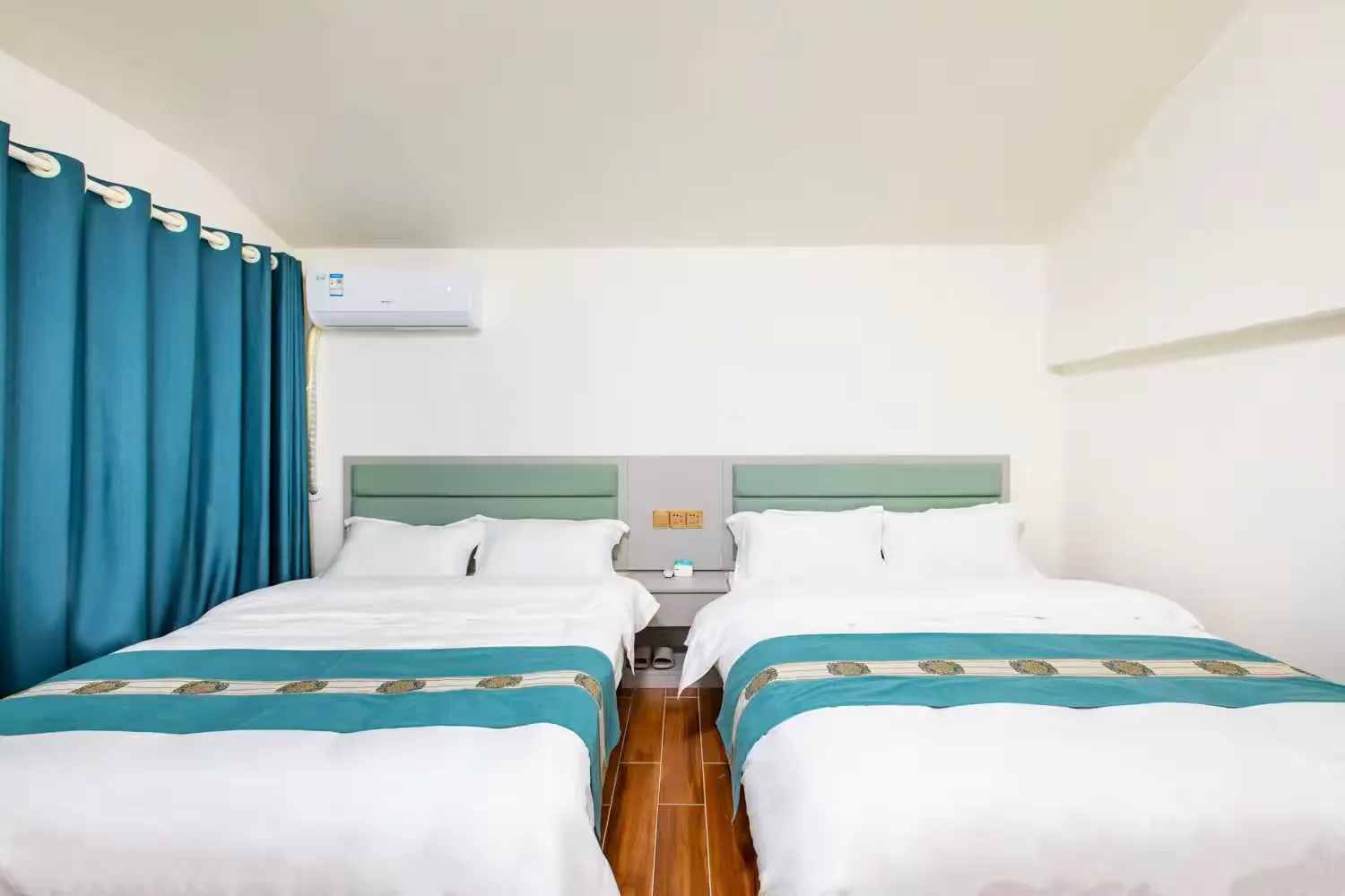 清远恒大独栋度假别墅5房11床