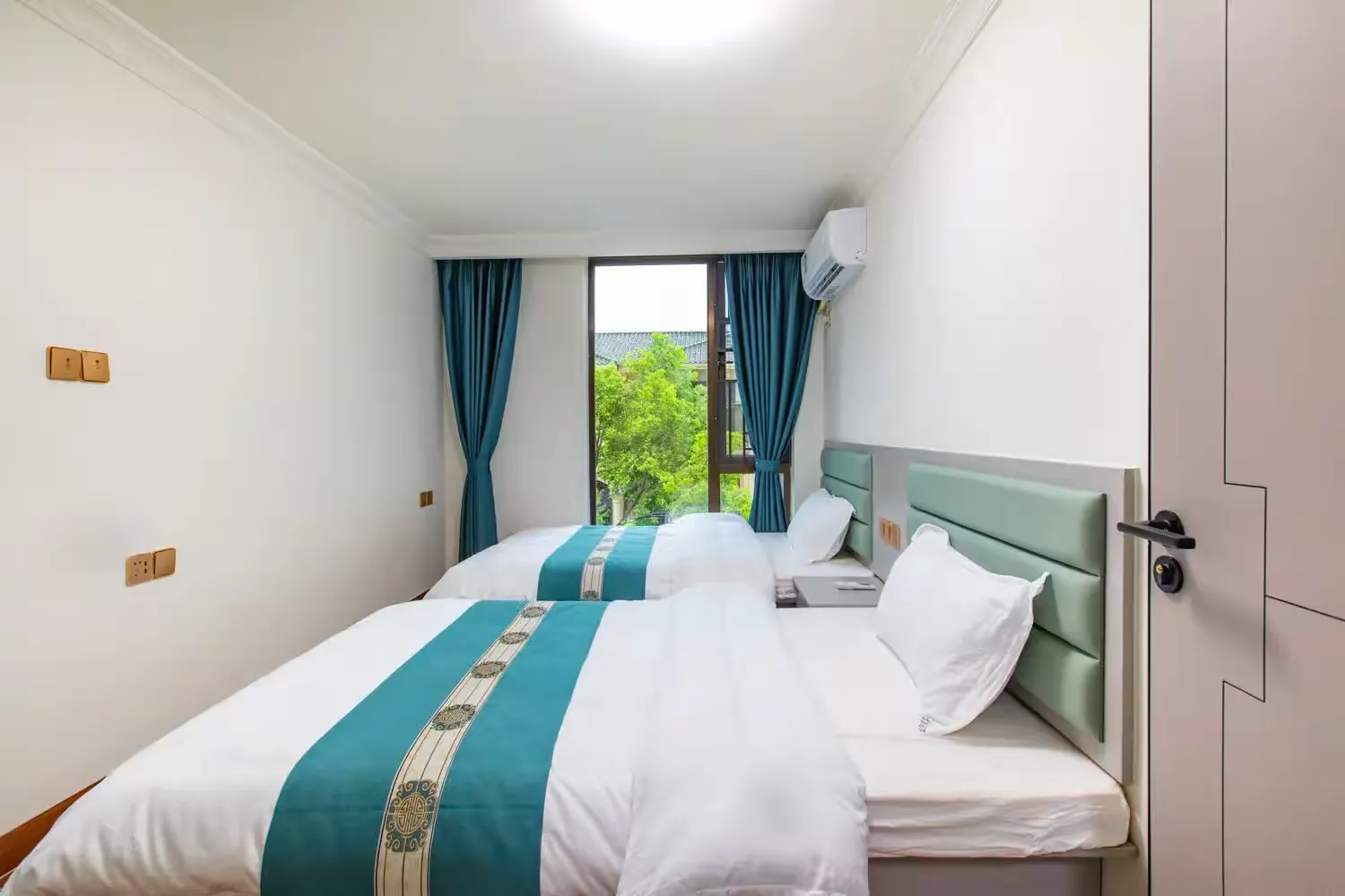 清远恒大独栋度假别墅5房11床