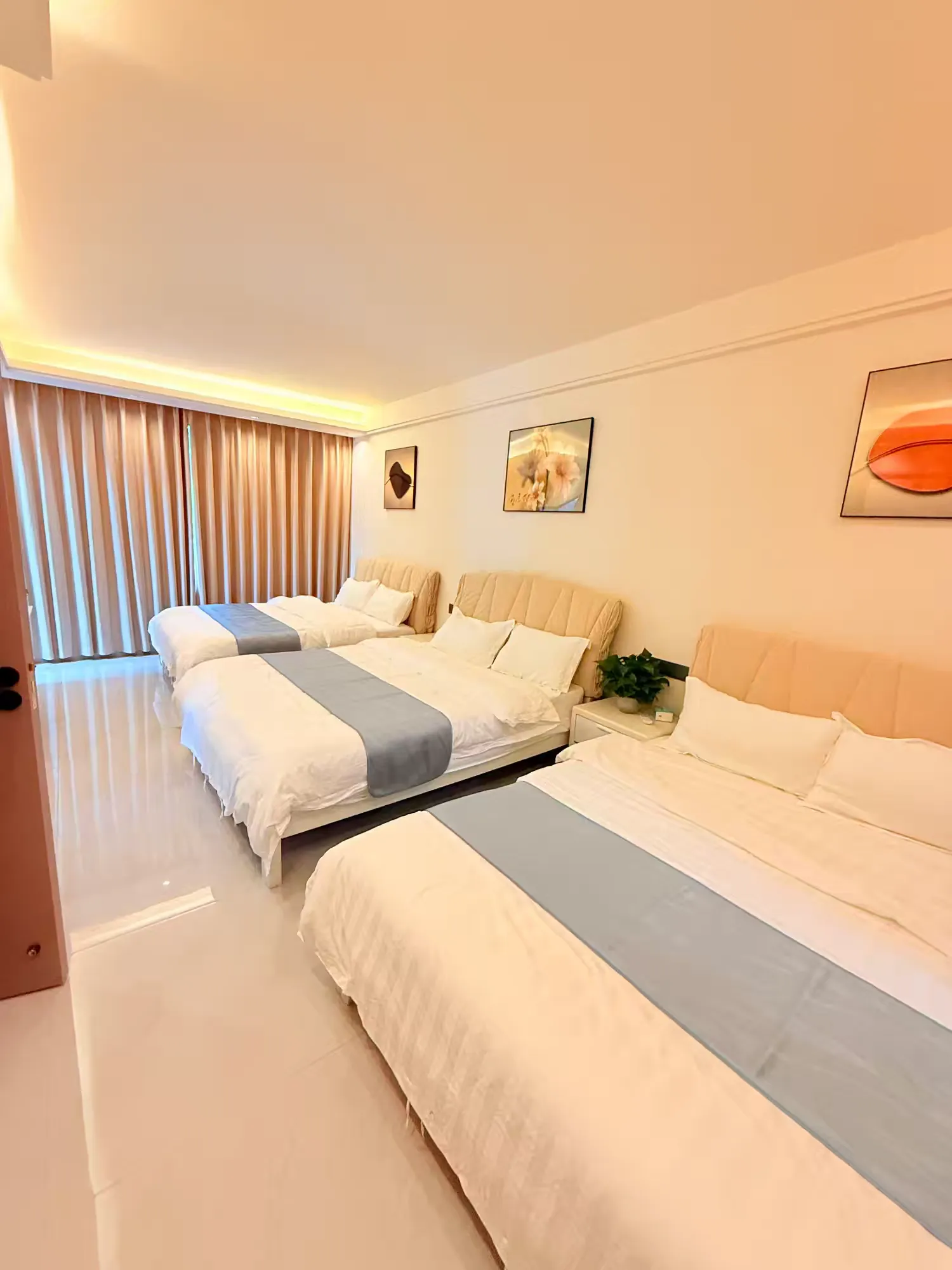 清远恒大9房17床8卫全新豪华装修网红简约别墅独立K房温泉泳池