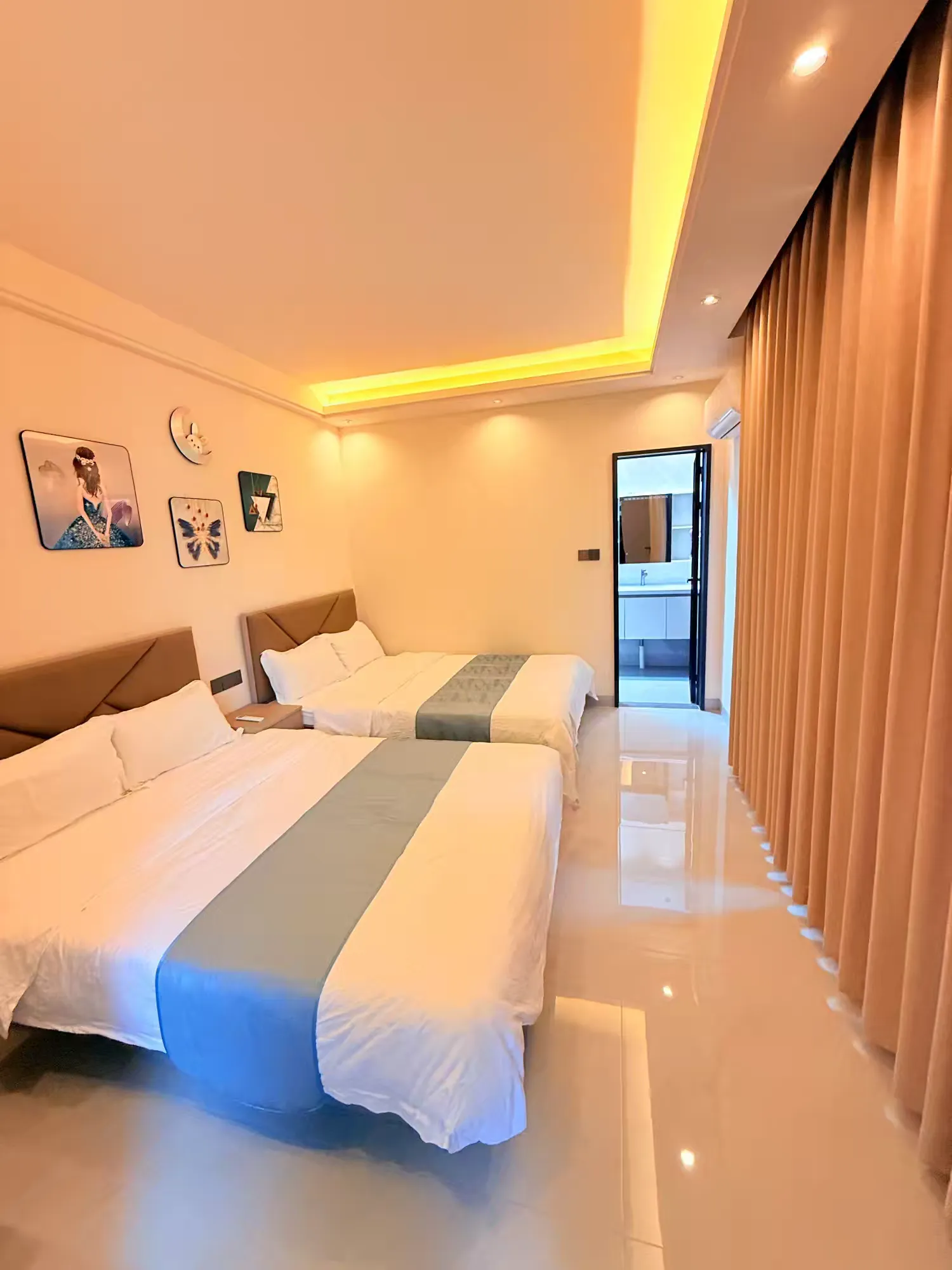 清远恒大9房17床8卫全新豪华装修网红简约别墅独立K房温泉泳池