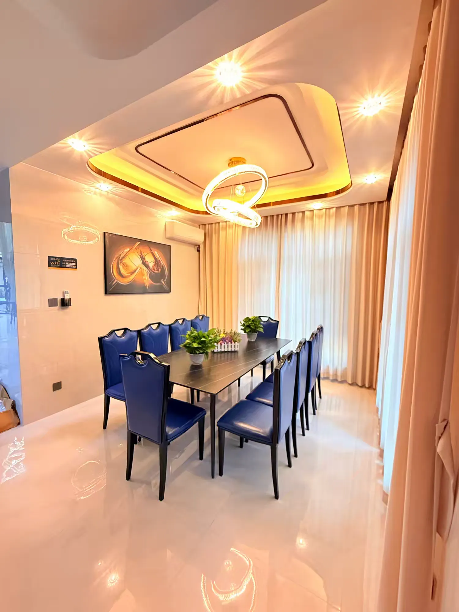 清远恒大双拼联排18房34床16卫全新装修网红简约度假别墅独立K房