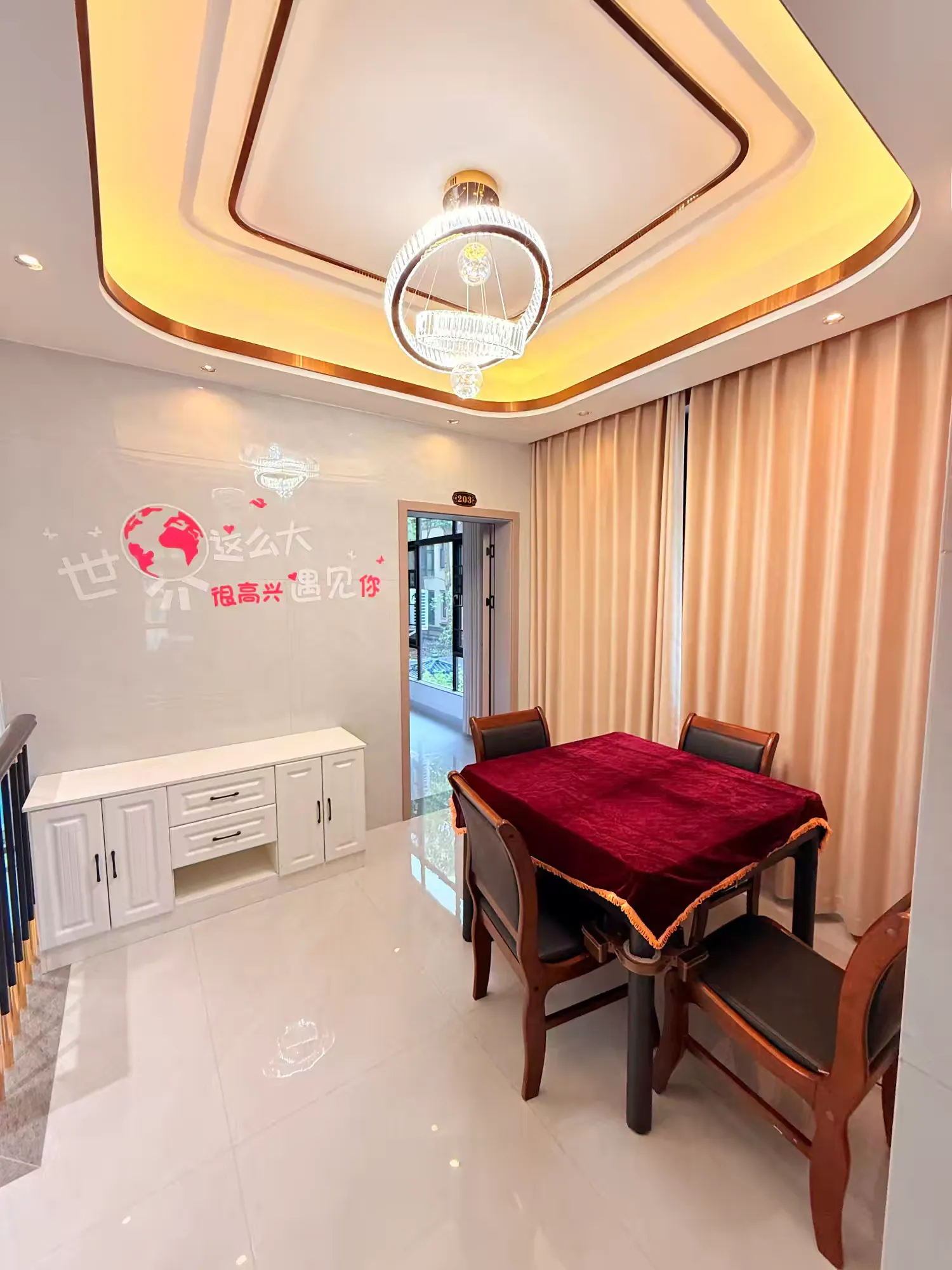 清远恒大双拼联排18房34床16卫全新装修网红简约度假别墅独立K房