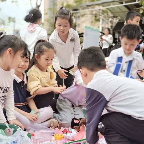 小市场，大买卖——鑫月城幼儿园 大班“跳蚤市场”活动