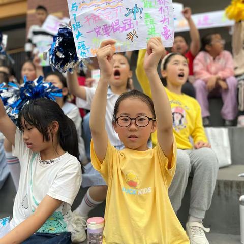 足球转动梦想，绿茵放飞希望——记九江小学八里湖校区2019级足球比赛