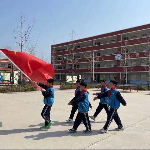 做最好的自己——濮阳县八公桥镇中心小学升国旗仪式