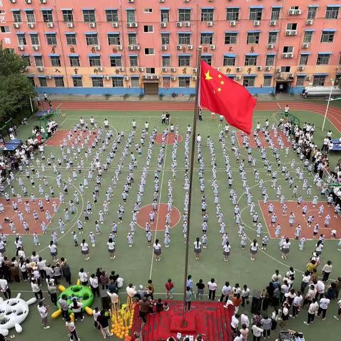 茨芭双语幼儿园第六届，“童真童趣，快乐运动”亲子运动会