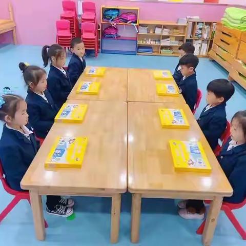 ABC礼仪幼儿园东方之星思维特色课程秋季班开始报名了啦