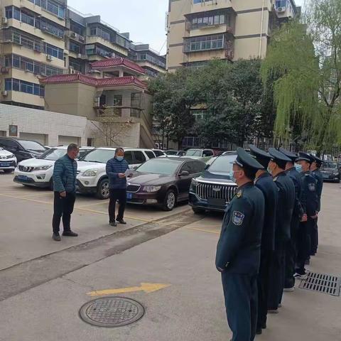 消防安全常抓不懈，物业公司民警队春季大训练