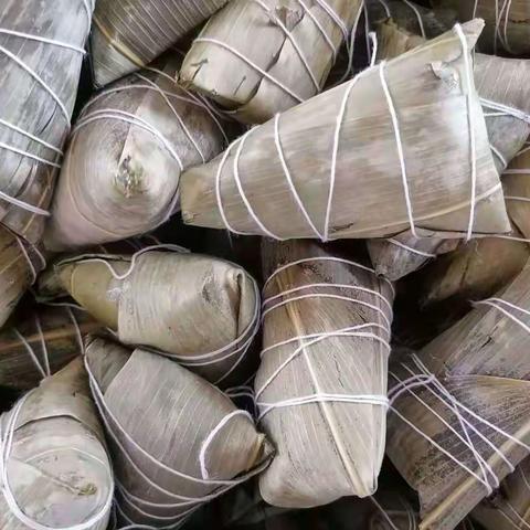 品味鲜美粽子，感悟端午文化