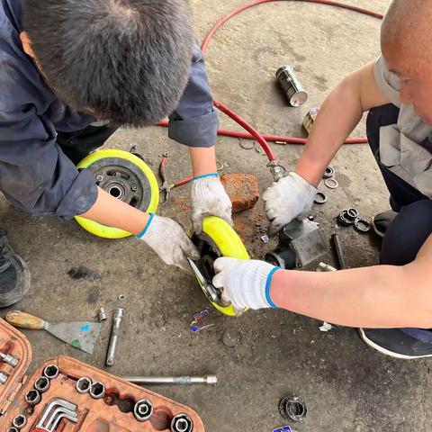 济南泰德天成环境科技有限公司维修技术人员的日常工作