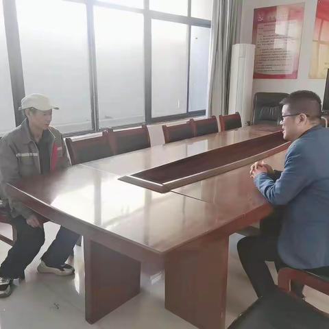 上林街道上林北路社区开展法律进社区宣传活动