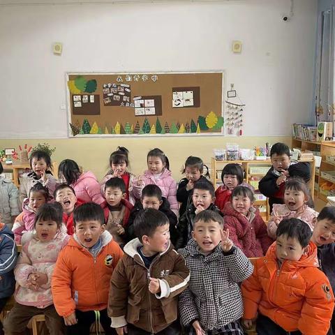 银幼小一班小美好时光机