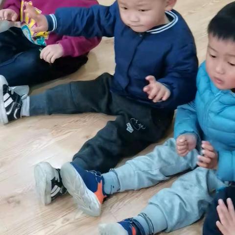 更楼幼儿园甜甜班—奥尔夫音乐🎵《棒棒糖》