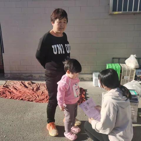 【能力提升年】早教进社区，温情润成长——流村镇中心幼儿园早教进社区活动