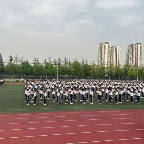 【城西小学  三四中队】活力大课间——跳皮筋展示