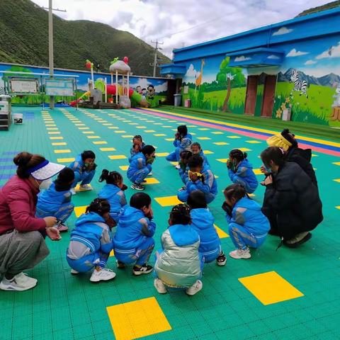 “消防常演练，安全伴我行”——门巴乡德仲村双语幼儿园开展消防演练主题活动