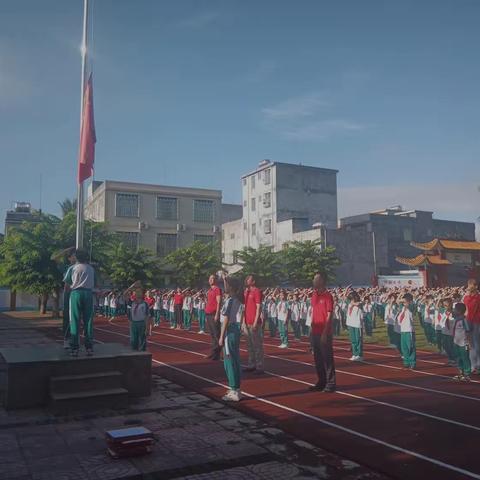 奋进正当时 追梦再出发——岭口镇中心学校第十七周工作简报