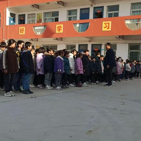 安全出行，珍爱生命，南坞镇第三中心小学开展安全教育周活动