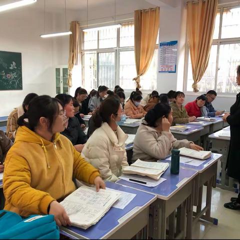 同分析 共诊断——北城小学语文阶段性检测质量分析会