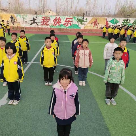 辛苦是一种幸福 责任是一份荣耀—四大周班主任工作总结