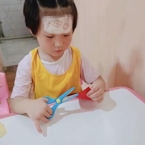 层层幼儿园小一班幼儿个人观察记录