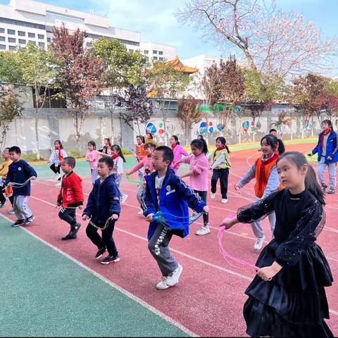 洒金桥小学“绳彩飞扬”六月纪实