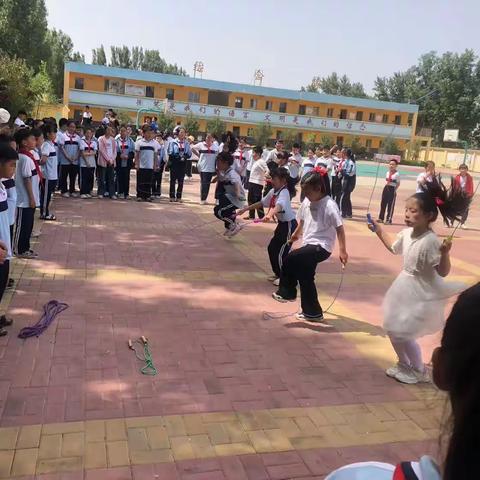 趣味运动会，快乐过六一—北冯小学庆六一趣味运动会活动