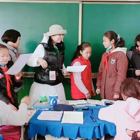 痴心一片终不悔，只为桃李竞相开。西滩最美老师——孙欣（副本）