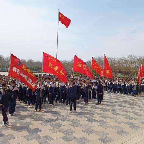 继承红色革命基因，赓续习老奋斗精神——蓝光中学高一二部红色研学活动纪实