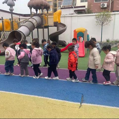 【倍思恩幼儿园】简述趣味游戏的目的和意义