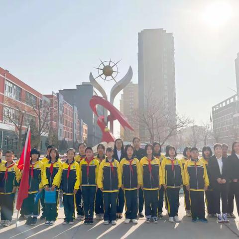 【人民至上】“清明祭英烈，共筑中华魂”—实验小学清明节祭英烈活动