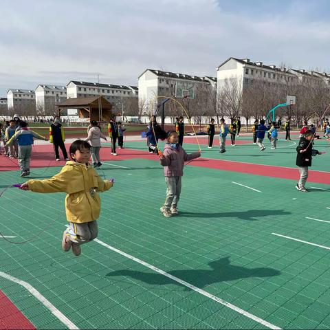 健康体测大“阅兵”，蓄力逐梦向未来——一八八团中学圆满完成国家学生体质健康达标测试工作