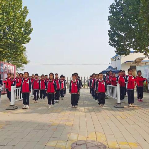 “学习二十大，争做好队员”出岸镇西古贤小学建队日入队仪式