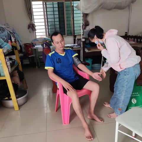 榆红村开展残疾人支持性服务工作