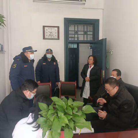省重点行业领域消防安全排查整治第一督导组深入秦汉新城开展督导检查工作