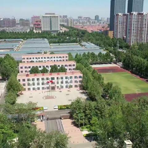 书香润家校，相伴同成长——寿光市建桥学校升阳校区读书节活动之家长进课堂