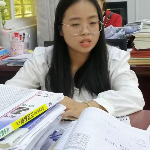 常规有序 细节至美——初一年级三都教学点第九周班主任工作例会