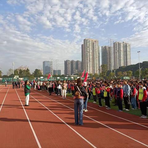 五年级（14）班 向快乐出发吧！——秋季研学记