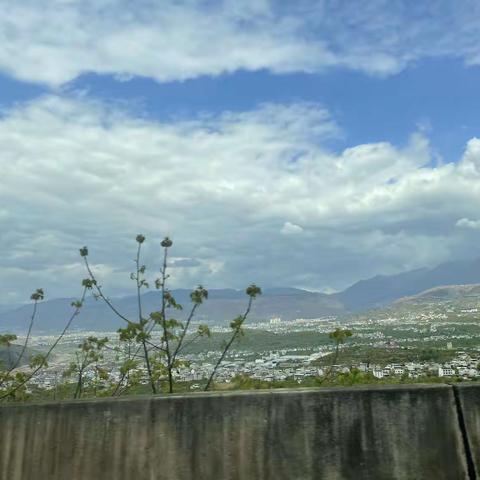 绵甘同行 彝路同心 —— 绵竹市孝德学校赴甘洛县胜利小学校开展校际交流活动