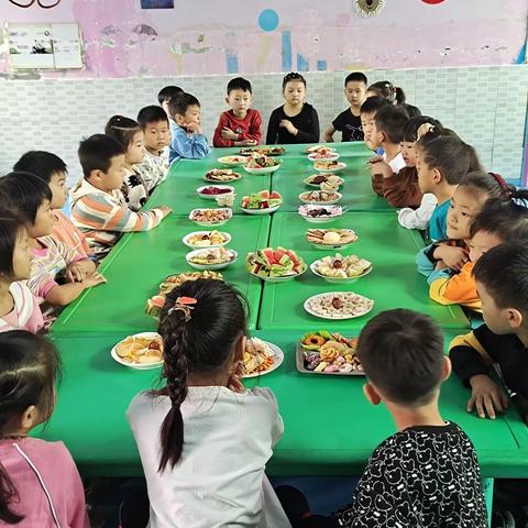 “童”享中秋——西吴庄幼儿园大大班美食分享