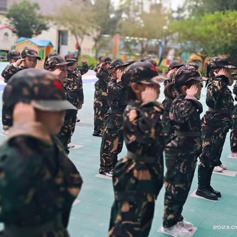 西吴庄幼儿园“国防军警”课美篇