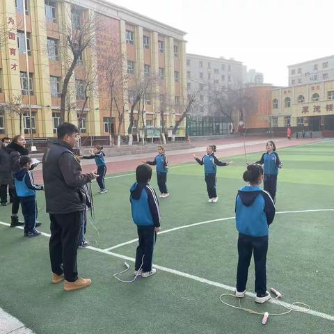 全面开展体质健康抽测 科学促进学生体魄强健——乌市第五小学迎接市级中小学生体质健康抽测工作纪实