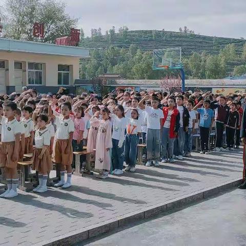 学习新思想  当好接班人——酉阳县特殊教育学校“六·一”文艺汇演