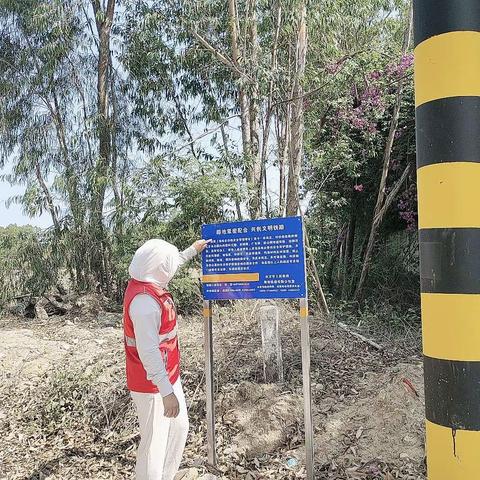 开展常态化铁路沿线巡查